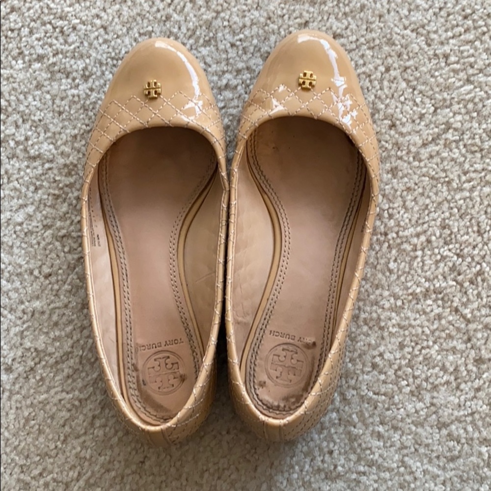 Beige Tory Burch flats
